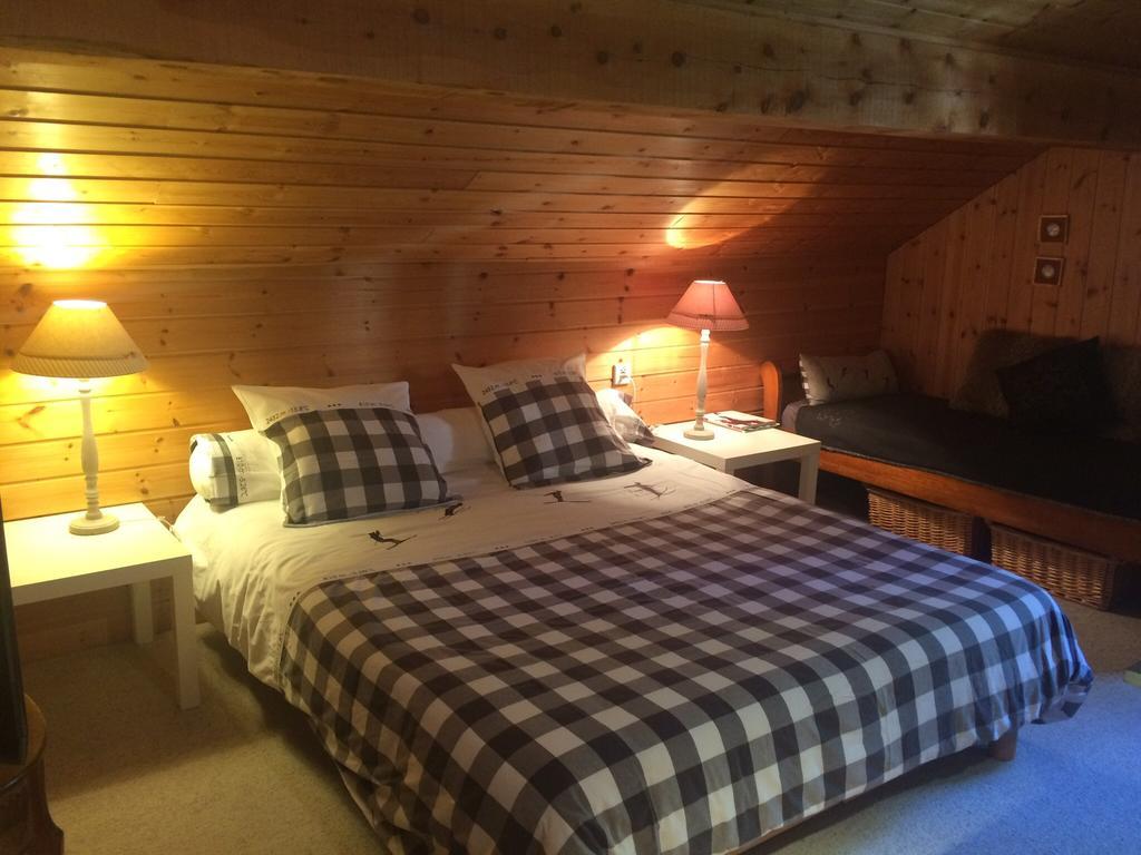 Chalet Pomme De Pin 5 Chambres 12 A 14 Personnes Formiguères Zewnętrze zdjęcie